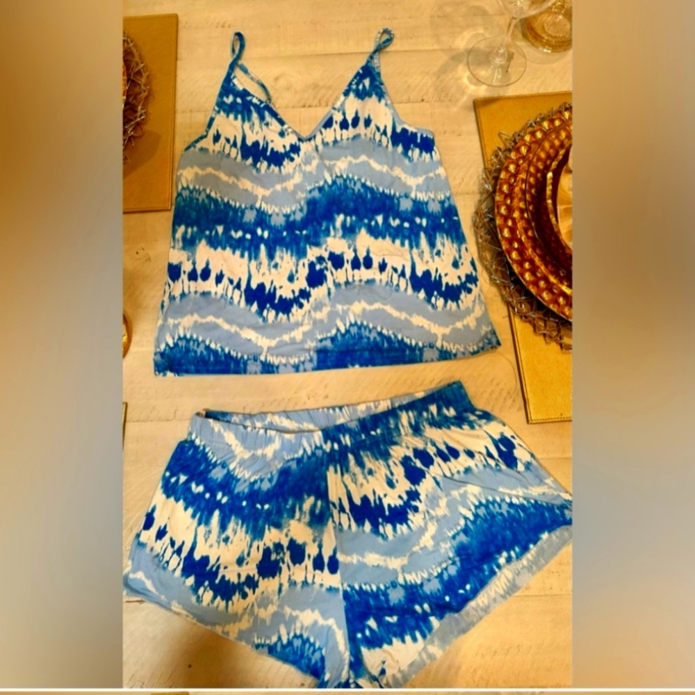 Two piece, tie-dye butter soft shorts, and tank top set pajamas loungewear new